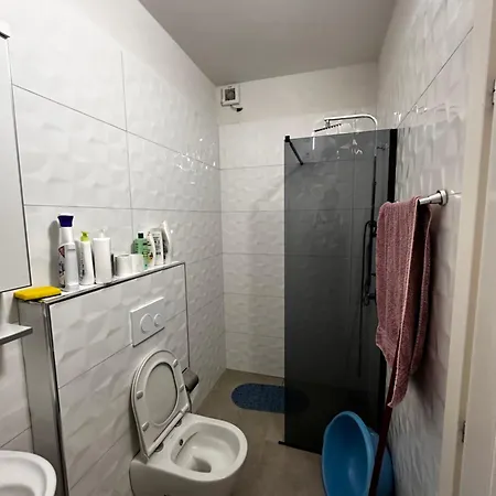 Fishta Luxury C5 Velipojë